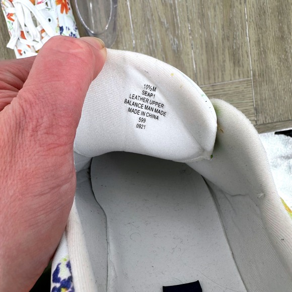 Easy Spirit Floral Leather Sneakers Women's Size 10.5M Comfort Walking Shoes - Picture 8 of 8